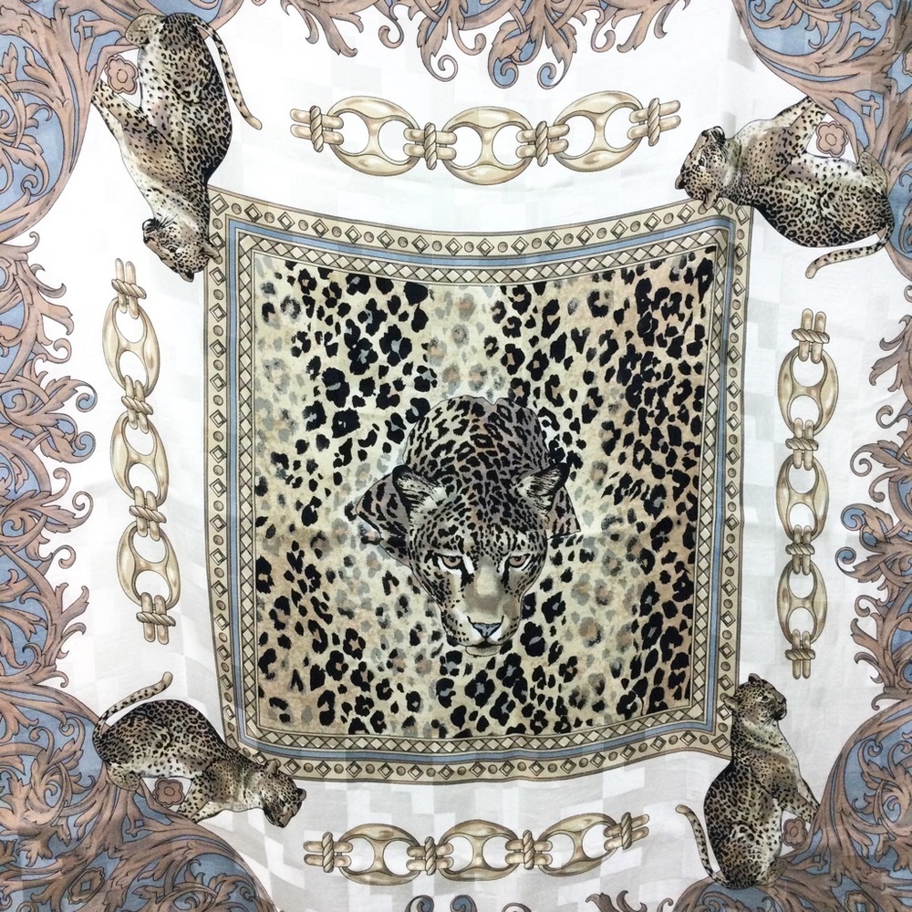 Vintage silky leopard cheetah animal print chain link scarf blue tan